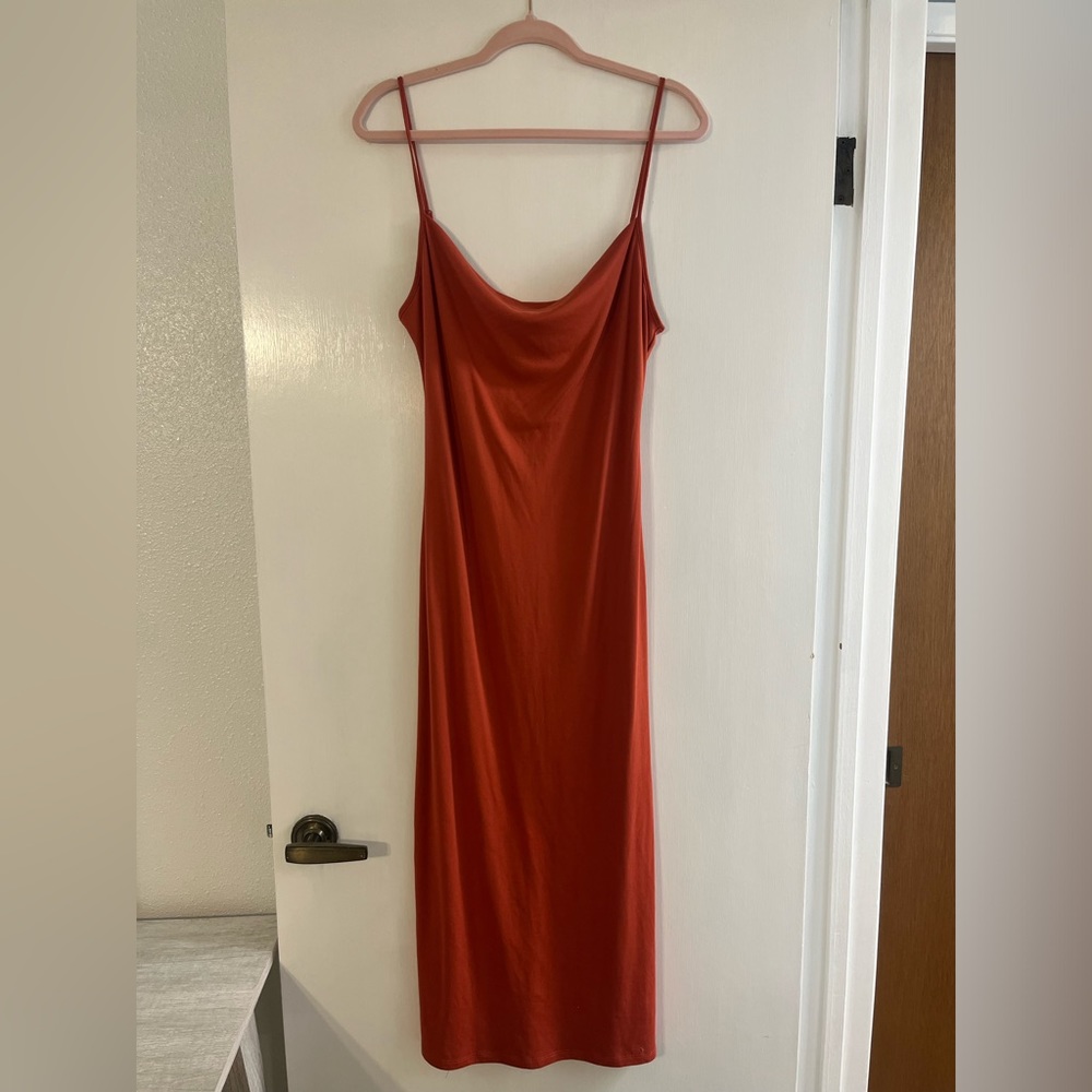 Heart & Hips / Dress / Small